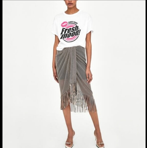 💕 NWT Zara Trafaluc Fresh Mood Short T-Shirt - Picture 2 of 5